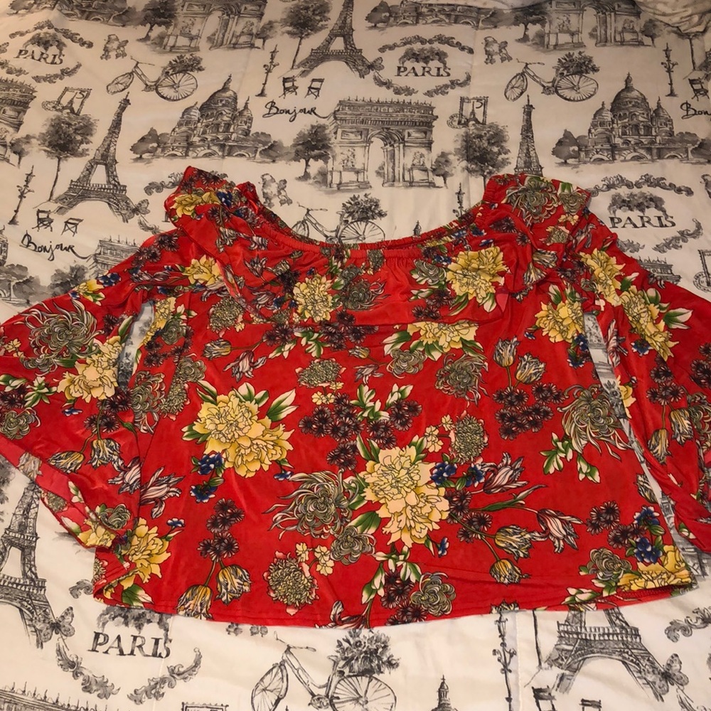 Red top with bell sleeves 3x